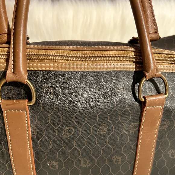 Authentic Dior Travel Bag in honeycomb leather size 45 - Picture 5 of 15